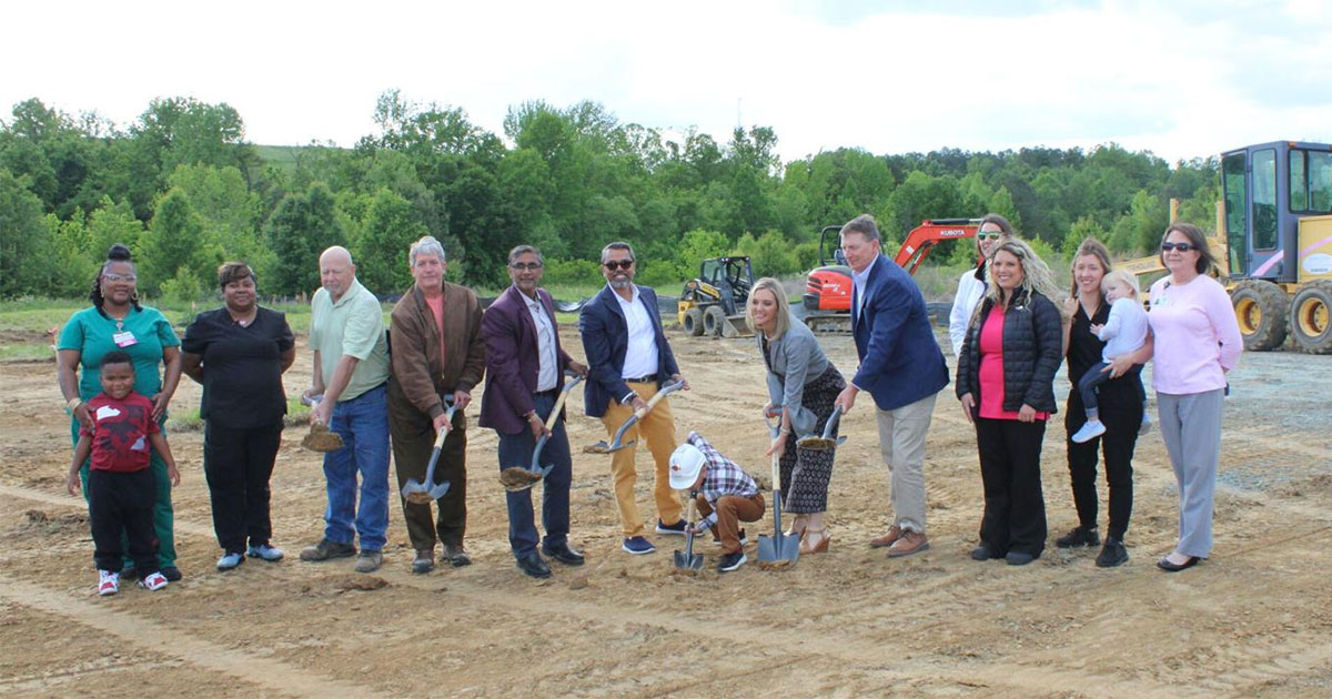 JE Burton Construction groundbreaking at Southern Gastroenterology Associates